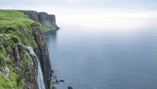 Lockt mit ihrer Ursprünglichkeit: die Isle of Skye © Thinkstock