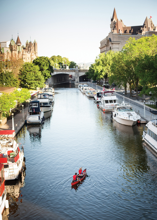 Rideau Canal in Ottawa © Canadian Tourism Commission