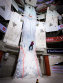 Ice-Climbing-World-Cup©Valais/Wallis Promotion – Pascal Gertschen