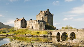 Eilean Donan Castle © John Hubble / Alamy