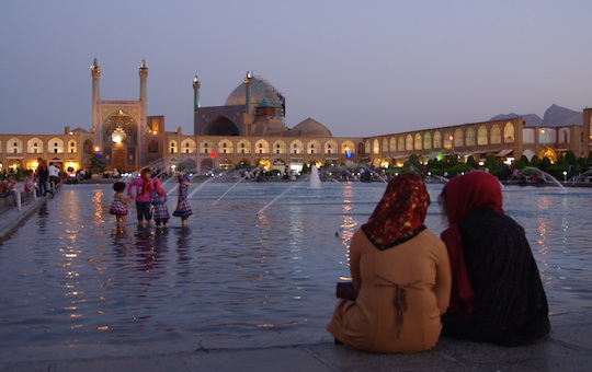 Meid?n-e Em?m im iranischen Isfahan – einer der größten Plätze der Welt © Ria Kreuzahler/Oliver Kreuzahler