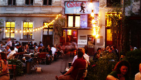 Clärchens Ballhaus © Mark Read