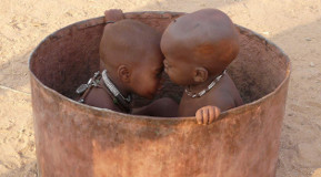 Postkarte aus Kamanjab, Namibia © Wolfgang Hettmer