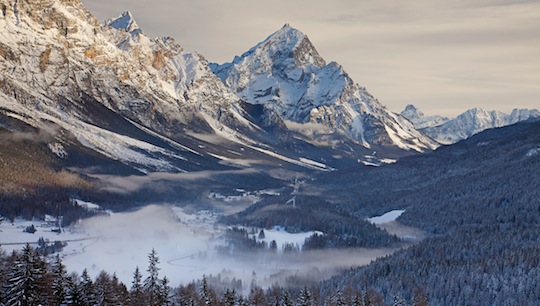 Blick über das Ampezzo-Tal © Olimpio Fantuz/SIME/4Corners