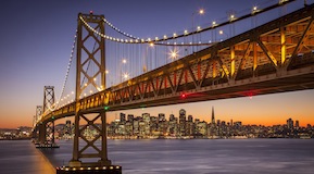 Golden Gate Bridge © Brian Jannsen / SuperStock
