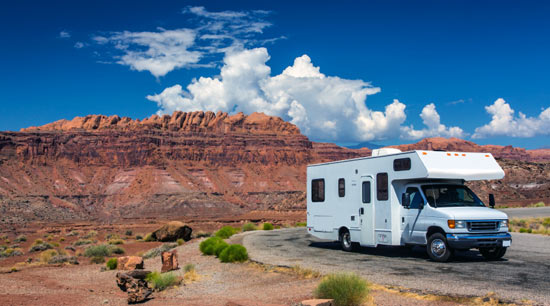 Camper Canyonlands | © darrensp/iStockphoto