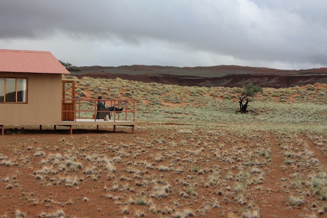 Wir werden Zeuge eines seltenen Ereignisses: Regen in Namibia © Jan-Hendrik Stein