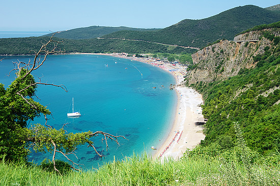 Jaz Beach - Warum sollte man sich für ein Musikfestival auch woanders niederlassen? © ollirg / Shutterstock