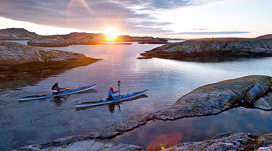 Die Küste von Bohuslän lässt sich am besten per Kajak erkunden. © Henrik Trygg