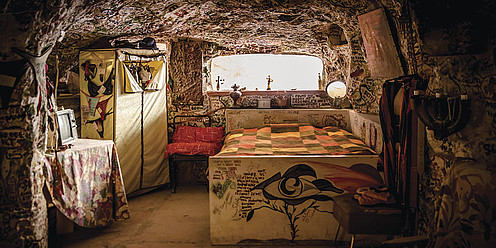 Crocodile Harry's Underground Nest, Coober Pedy © Angela Lisman / SATC