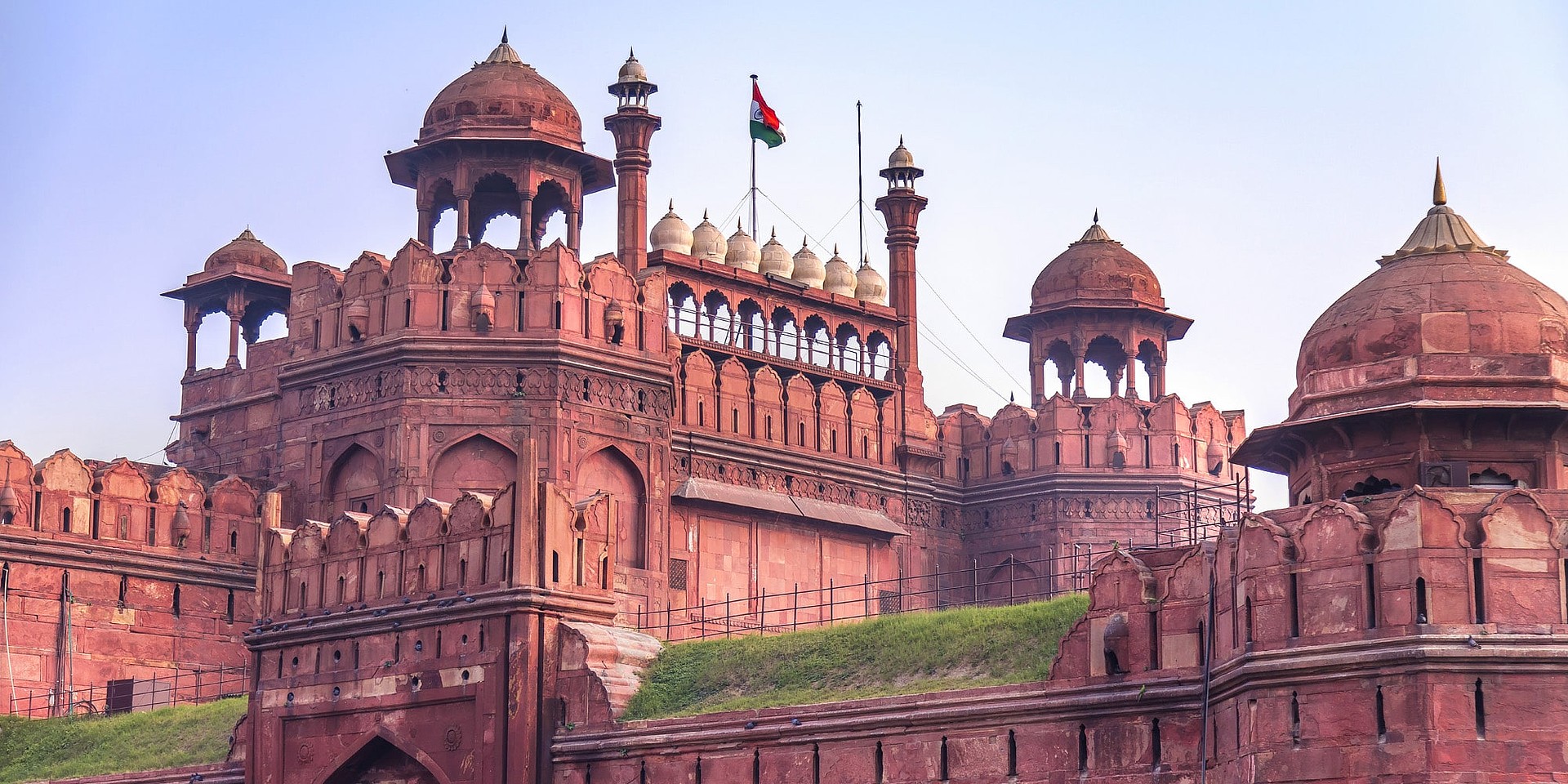 Das Rote Fort in Delhi, eine beeindruckende Palastanlage aus der Epoche des Mogulreiches. © Incredible India