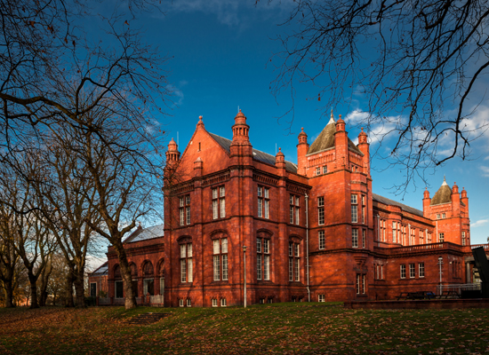 Die Whitworth Art Gallery, Manchester. © Shahid Khan / Shutterstock