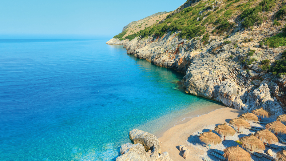 Auf nach Albanien zu menschenleeren Sehenswürdigkeiten und herrlichen Stränden © Landschaft Natur Foto / Shutterstock