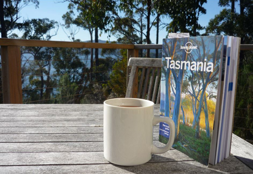 Jess in the wild in Tasmanien, Australien. © Jessica Jehu