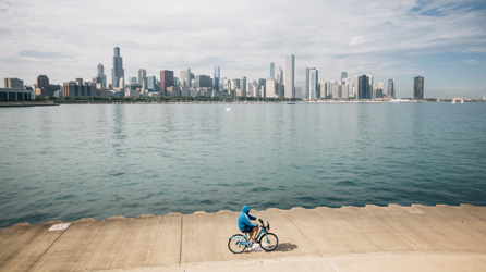 Lakefront Trail: auf 29 Kilometern am Lake Michigan entlang © Brand USA