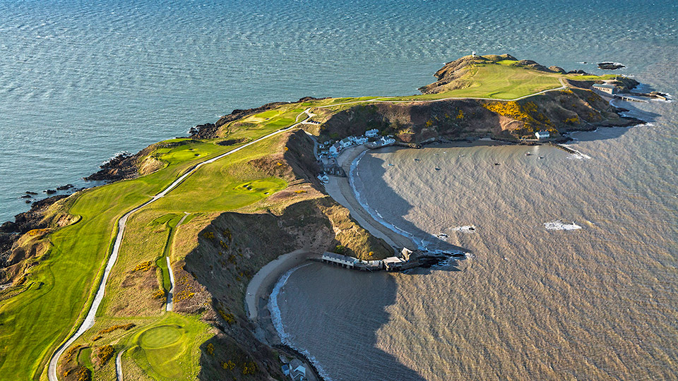 Nefyn & District Golf Course auf der Llŷn Peninsula / Crown Copyright (2018) Visit Wales