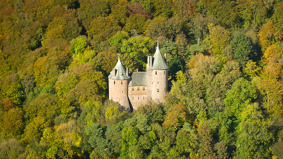 Castell Coch, Cardiff / Crown Copyright (2018) Visit Wales