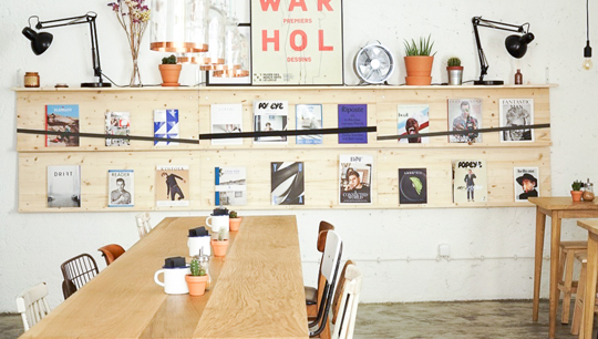 Den Touristenmassen entfliehen und einen Kaffee in Lissabons Dreiecks-Viertel genießen © Hello Kristof