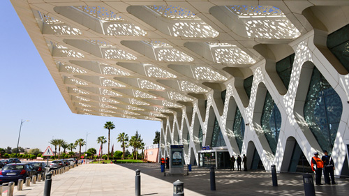 Der Flughafen Marakesch - (Foto: ©Alan_Lagadu/iStock.com)