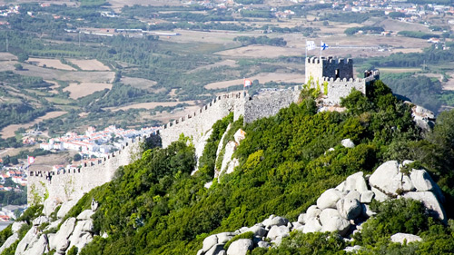 Das Castelo dos Mouros - (Foto: ©mtrommer/iStock.com)