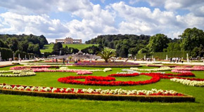 Der Garten von Schloss Schönbrunn - (Foto: Goran Palikuca/BEAUTIFUL WORLD COLLECTION)