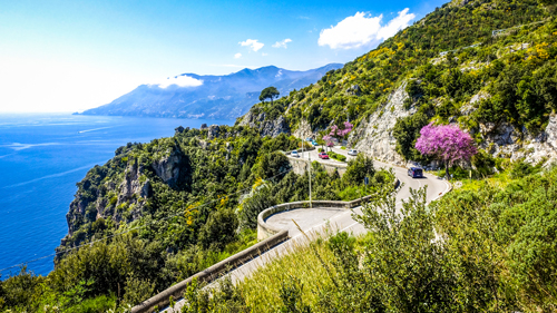 Amalfi Küste bei Maiori - (Foto: ©Westend61/Getty Images)