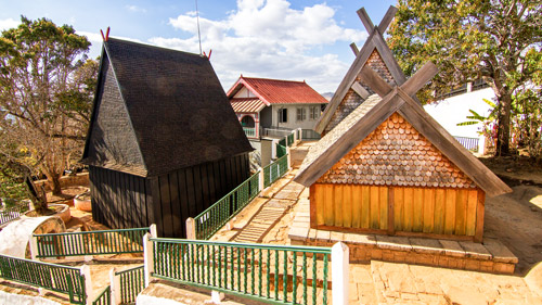 Häuser von Ambohimanga - (Foto: ©dennisvdw/istock.com) 
