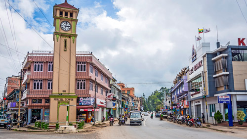 Der Purcell Tower in Pyin U Lwin steht hier seit 1934 - (Foto: ©Meinzahn/istock.com) 