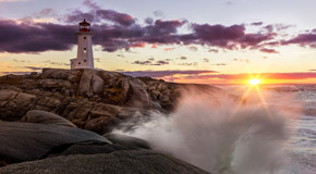 Peggy's Cove in Nova Scotia - (Foto: ©Johnathan Rhynold/500px Royalty Free)