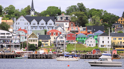 Blick auf Lunenburg - (Foto: ©khyim/istock.com)