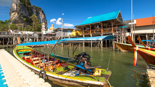 Der Ort Koh Panyi in der Phang Nga Bucht - (Foto: bennymarty/iStock.com)