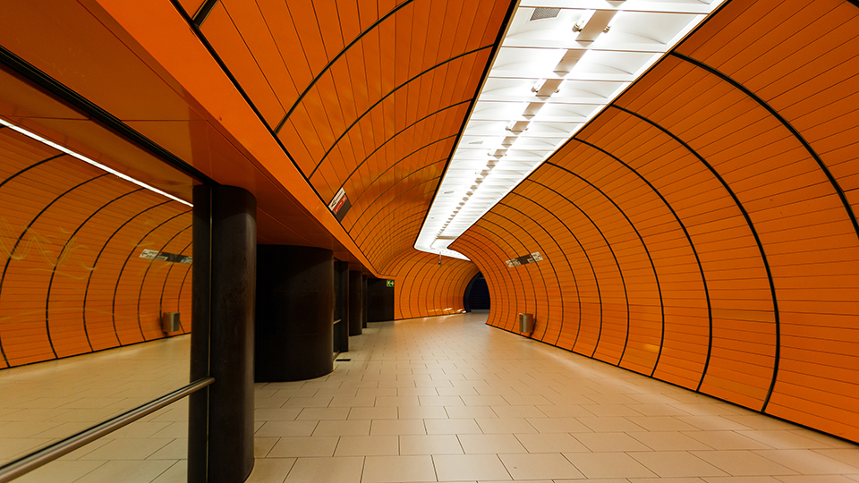 Münchner Marienplatz U-Bahn-Station - (Foto: ©iStock.com/castenoid)
