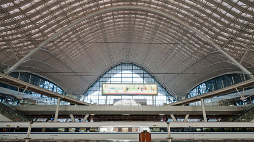 Wuhan Train Station Halle - (Foto: ©HU-JUN/iStock.com)