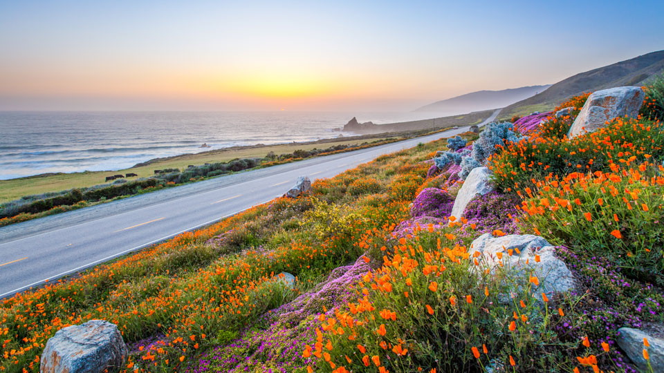 Der Highway 1 durch Big Sur, Kalifornien, ist eine der landschaftlich schönsten Routen des Landes - (Foto: © Kan Khampanya /500px)