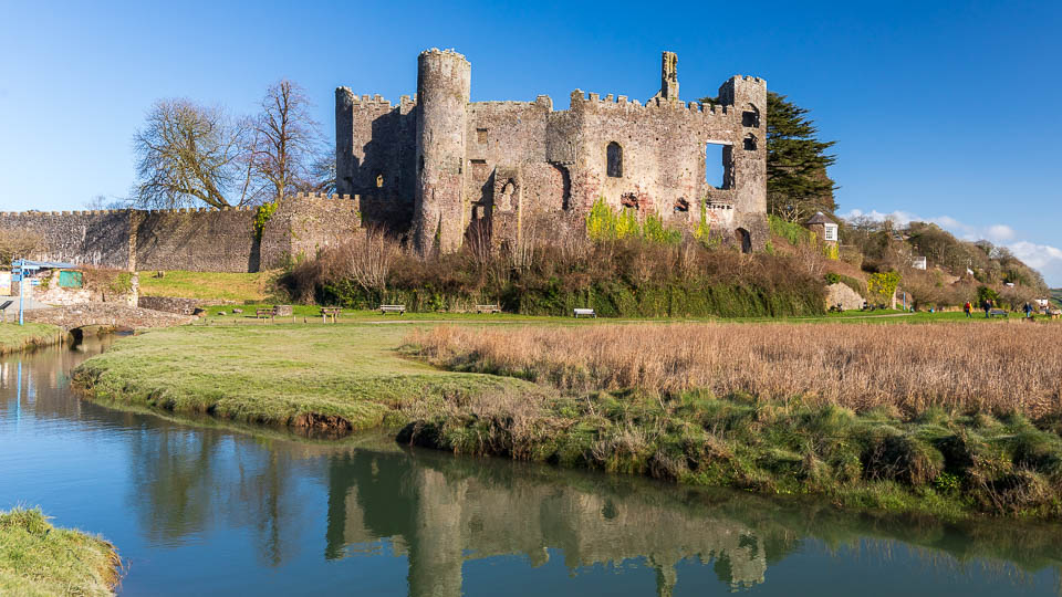 Leider geschlossen, als wir da waren: die Laugharne Castle - (Foto: Katrin Goldmann)