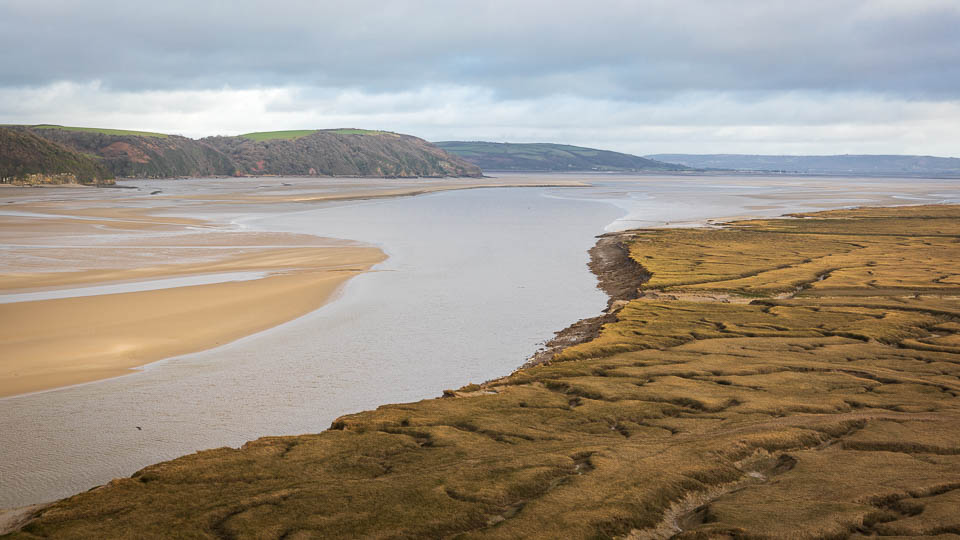 Blick vom Sir John’s Hill auf das Marschland bei Laugharne - (Foto: Katrin Goldmann)