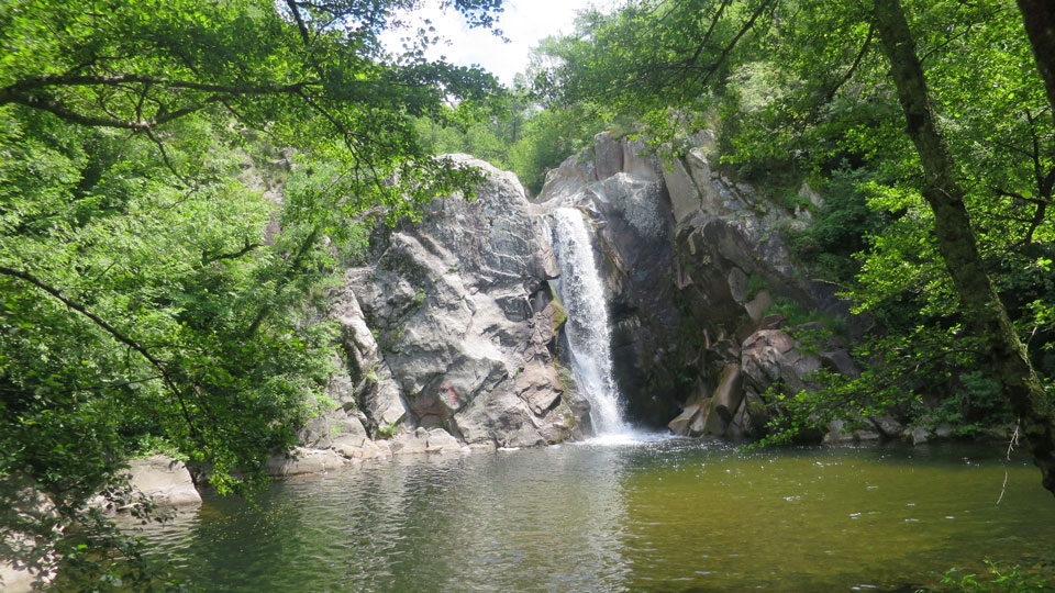 Kleine Abkühlung gefällig? Wanderung zu den Varvara-Wasserfällen auf Chalkidiki - (Foto: ©Karyn Noble / Lonely Planet)