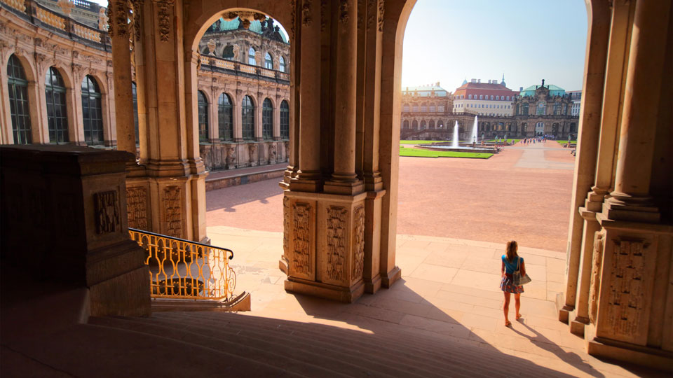 Die barocke Anlage des Zwingers zählt zu den größten Attraktionen in Dresden - (Foto: © Dudarev Mikhail / Shutterstock)