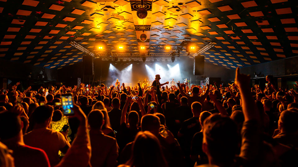 Ein Konzert in den Barrowland Ballrooms in Glasgow - (Foto: © VisitScotland / Luigi Di Pasquale)