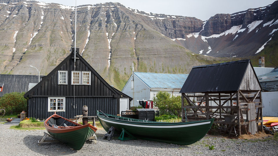 Das Westfjord-Geschichtsmuseum in Isafjordur erzählt viel über die Region und ihre Menschen - (Foto: ©Menno Schaefer/Shutterstock)