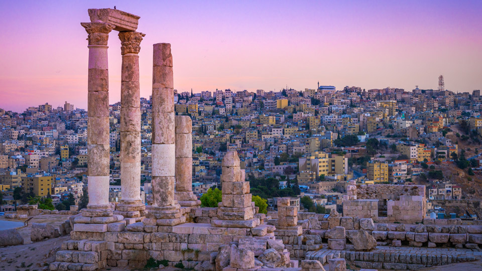 In jeder Ecke Jordaniens gibt es etwas zu entdecken, von der Hauptstadt bis zur Wüste - (Foto: © mbrand85 / Shutterstock)