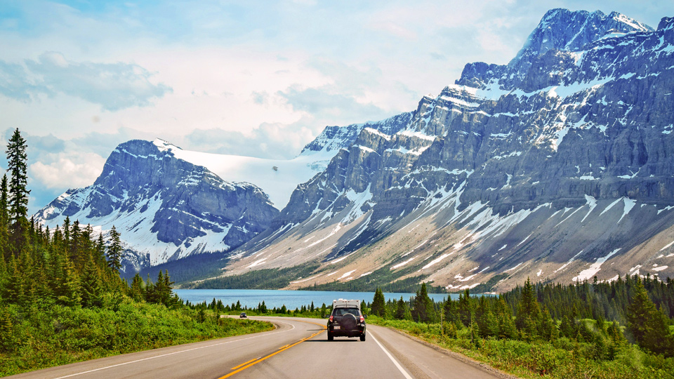 Icefields Parkway in Alberta - (Foto: ©Alison Ridgway/Lonely Planet)
