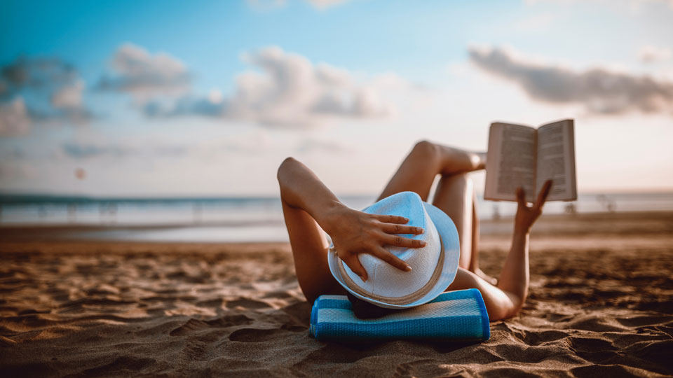 Den eigenen paradiesischen Sandstrand zu finden, kann in Thailand eine Herausforderung sein - (Foto: ©AleksandarGeorgiev/Getty Images)