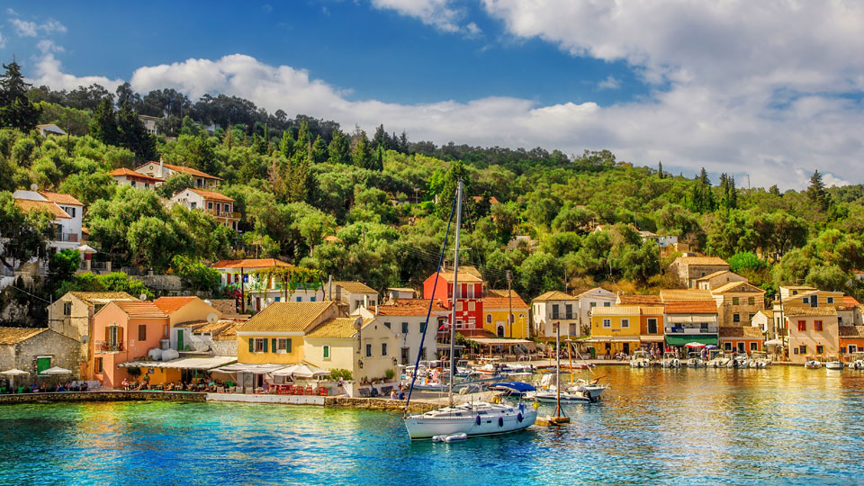 Auf Odysseus’ Route zur schönen Insel Paxi - (Foto: © Mila Atkovska/Shutterstock)