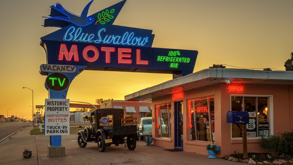 "On the Road": das Abenteuer lockt - (Foto: ©Nick Fox/Shutterstock)