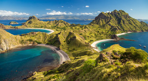 Blick vom Berg auf Padar Island - (Foto: Stephan Goldmann)