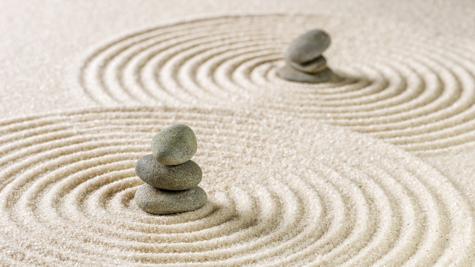 Japanischer Zen Garten - (Foto: ©Zerbor/istock.com)