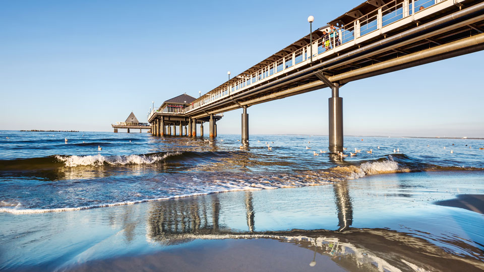 Die historische Seebrücke des Ostseebads Heringsdorf auf Usedom - (Foto: © DuMont Bildarchiv, Sabine Lubenow)