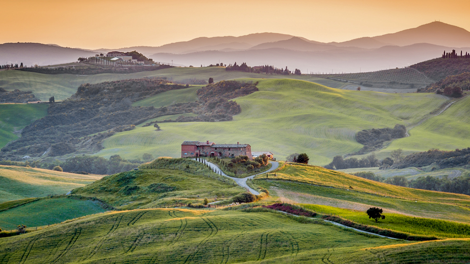 Eine der schönsten Landschaften: Toskana - (Foto: ©ronnybas/Shutterstock Royalty Free) 