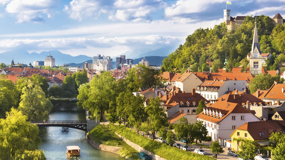 Die "Slovenia Green Capitals"-Route startet - logischerweise - in der grünen Hauptstadt des Landes, in Ljubljana - (Foto: ©kasto80/Getty Images)